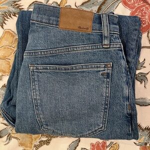 Madewell’s The Perfect Vintage Wide-Leg Jean